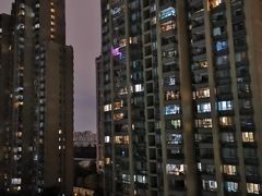 -上海品尊辉盛名致精品酒店公寓