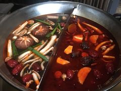 -湊湊火锅·茶憩(新中关购物中心店)