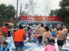 -欢乐水魔方水世界