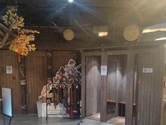 -暴风岛沉浸式体验馆(百联世纪店)