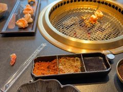 -铭牛烧肉·和牛海鲜自助(高新月牙湖店)