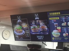 -麦当劳(百联西郊购物中心店)
