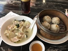 蟹粉小笼-王家沙点心店(南京西路总店)