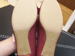 -爱革·洗衣改衣·洗鞋修鞋·洗包修包·奢侈品护理(宝地广场店)