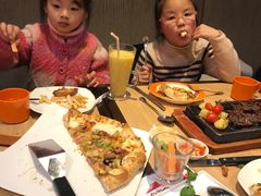 -必胜客(城西银泰店)