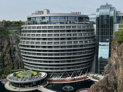 -蓝精灵乐园·世茂精灵之城主题乐园