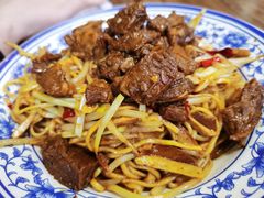 -何太太馄饨面铺(大浒东苑店)