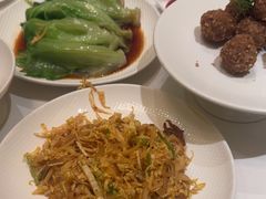 -贝勒爷·酥不腻烤鸭