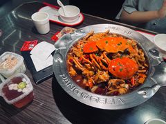 招牌肉蟹煲-胖哥俩肉蟹煲(湖滨银泰in77店)