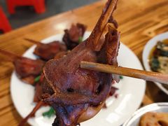 鸭头-冶建镜子·老南昌大排档·江西虾王(总店)