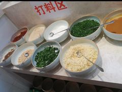 -映山红鲜货火锅(鱼嘴店)