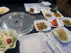 -青松馆韩国料理(香港中路佳世客店)