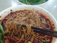 -崇州余荞面(落虹桥店)