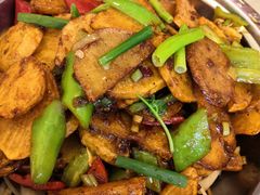 干锅土豆-胖太太四川麻辣排骨串(镇江路分店)