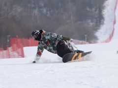 -鳌山滑雪度假区