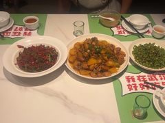 -鑫小城故事·藕汤·家常菜(台北一路总店)