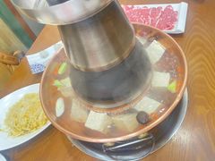 -楼外楼大刀肉传统火锅居(博学路店)