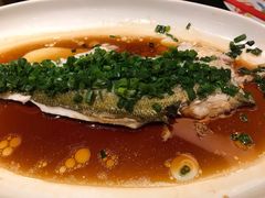 青椒钱江翘嘴鱼身-老头儿油爆虾·知味杭州(爱琴海购物中心)