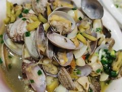 -凤凰路何眼镜香辣蟹(花果园店)