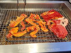 谷饲牛五花-俊熙家点餐式自助烤肉店(南充王府井店)