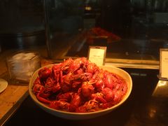 -大中华希尔顿酒店-念自助餐·嗨啤·小龙虾