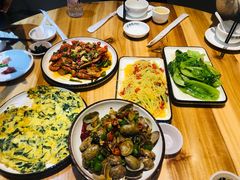 -琼大师东方烤乳猪(亚特兰蒂斯店)