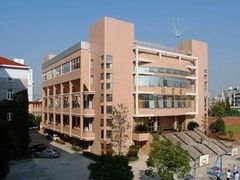 -上海市曹杨第二中学