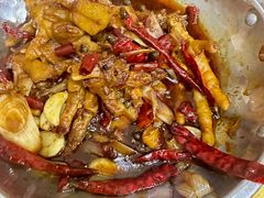 -江城燕子大排档(江汉路步行街店)