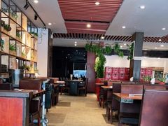 -韩大地海鲜自助烧烤城(黄兴路步行街店)