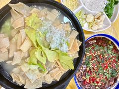 -官塘陈记鱼生·潮汕砂锅粥·牛肉火锅(潮枫路总店)