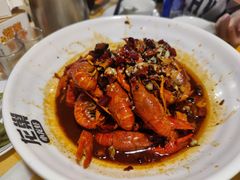 -龙巢盱眙龙虾·鸡煲·烧烤宵夜(坪洲店)
