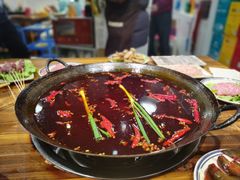 -六公里老火锅(总店)