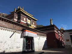 -日喀则乔穆朗宗酒店