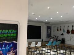 -音乐窝玩创中心·乐器声乐(海珠乐峰店)