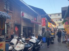 -正宗杨记普洱酸醋米线(总店)