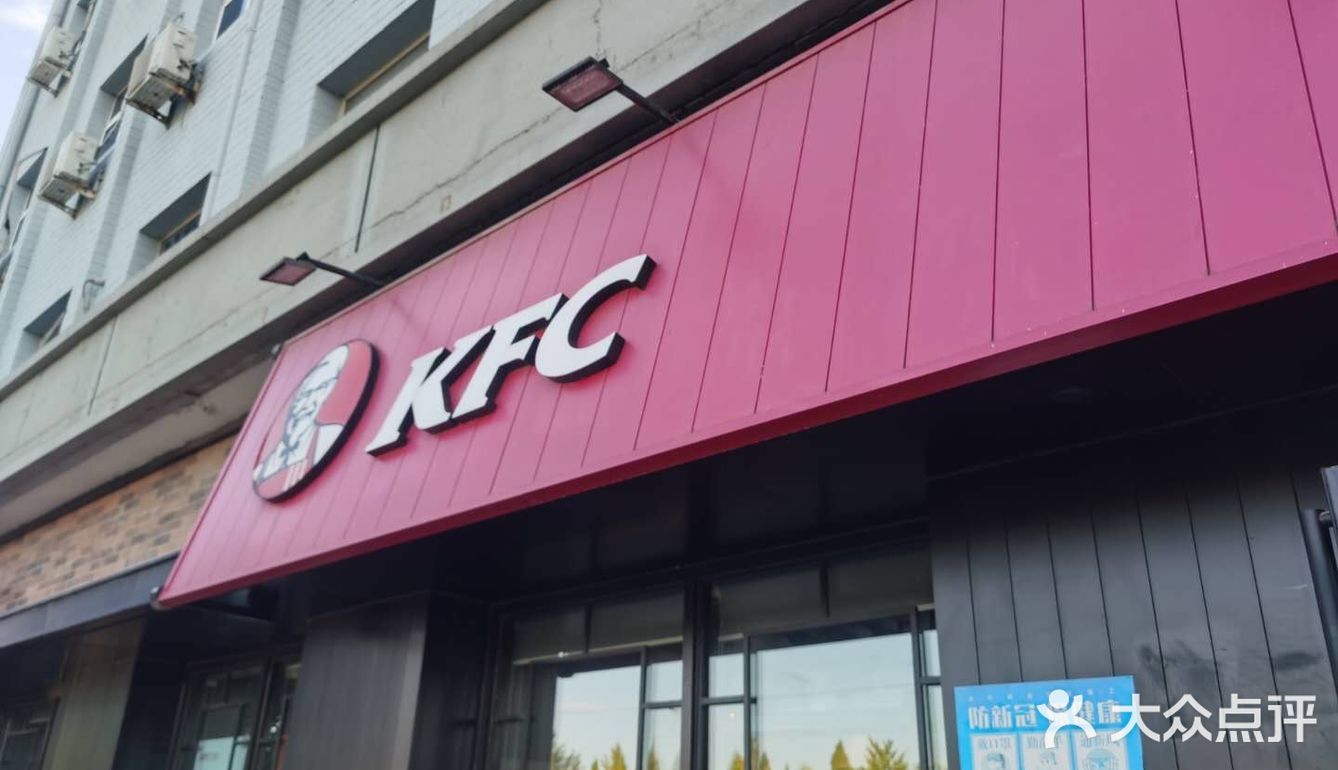 服务员也特别有耐心给我讲