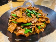 笋干烧肉-鸿运楼·舌尖上的徽菜