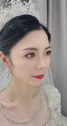 -莫小姐婚纱