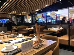-山城外·非遗酸菜鱼(新都汇融店)