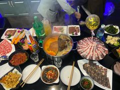 -唯爱KTV聚会餐厅(仙林东城汇店)