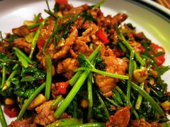 小炒黄牛肉-湘里乡亲甲王二老店
