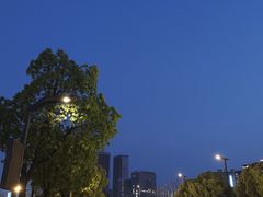 -南京眼步行桥