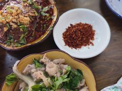 -小杨翘脚牛肉