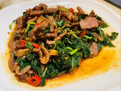 薄荷叶炒黄牛肉-呐咪傣园·云南菜(石厦店)