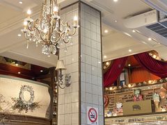 -玛格萝妮比萨屋(四平店)