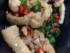 -臻鲜燕海鲜融合餐厅(金陵style店)