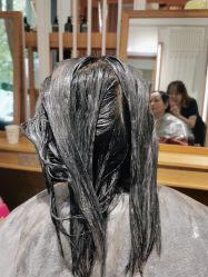 -心迪染发专门店