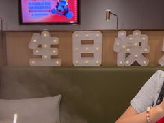 -海底捞火锅(让胡路万达店)