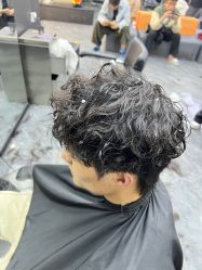-米可造型烫发染发