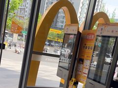 -麦当劳(北苑秋实路店)
